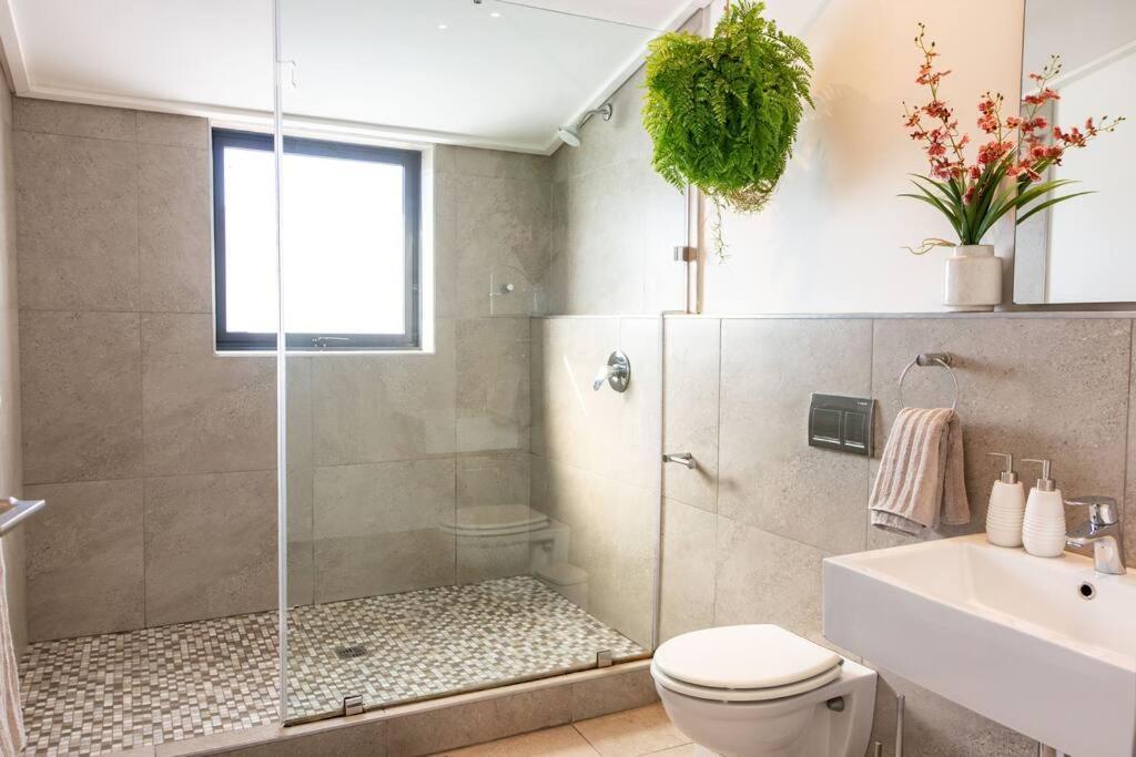 Hermanus Waterfront, Sea View Apartment With Balcony 외부 사진
