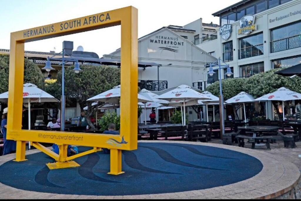 Hermanus Waterfront, Sea View Apartment With Balcony 외부 사진