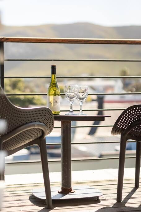 Hermanus Waterfront, Sea View Apartment With Balcony 외부 사진